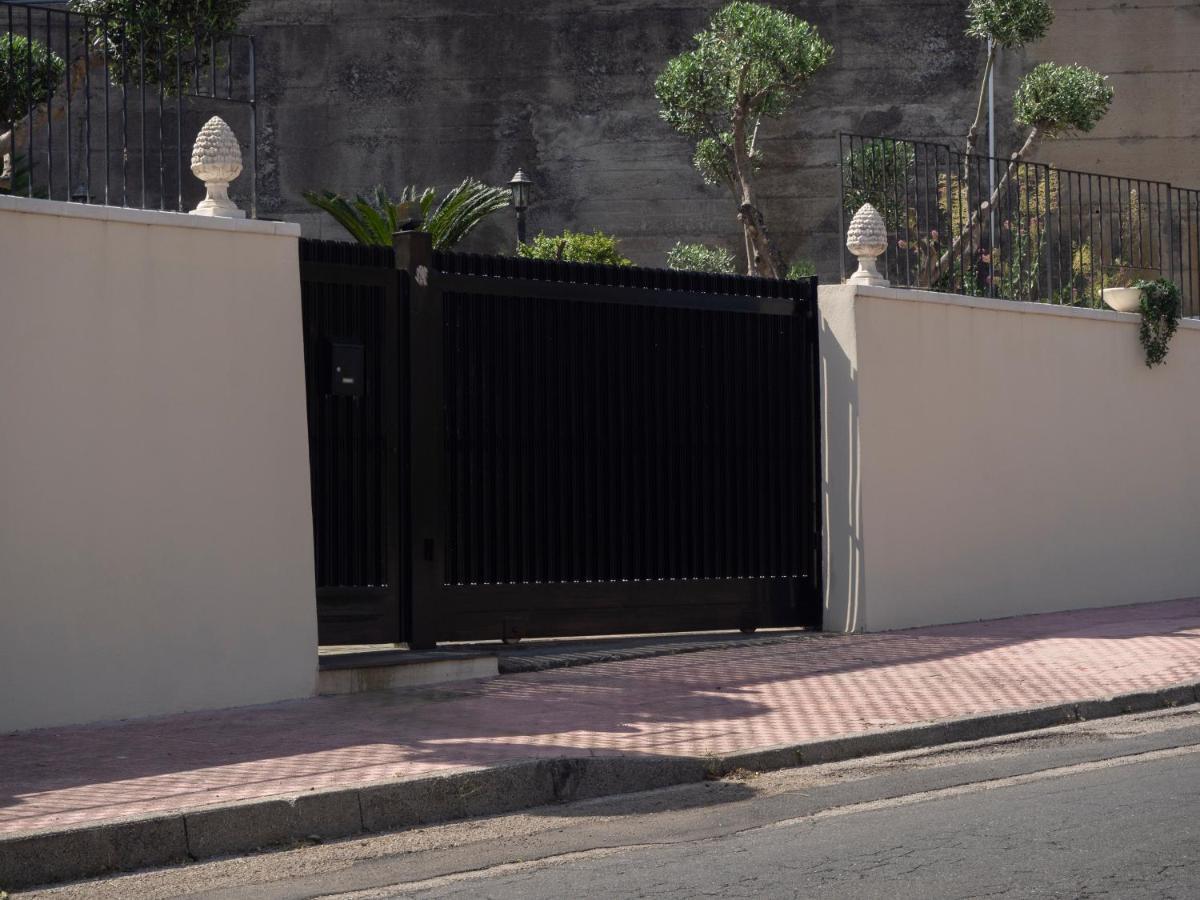 Viaggio In Sicilia B&B Gravina di Catania Exterior foto